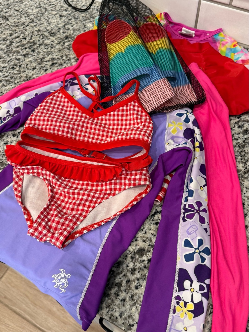 4T 5T Rashguard Cat & Jack Ruffle Bikini and Flippers 🌈💦☀️
